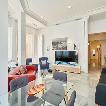 Boutique Suites Echegaray Малага Екстериор снимка