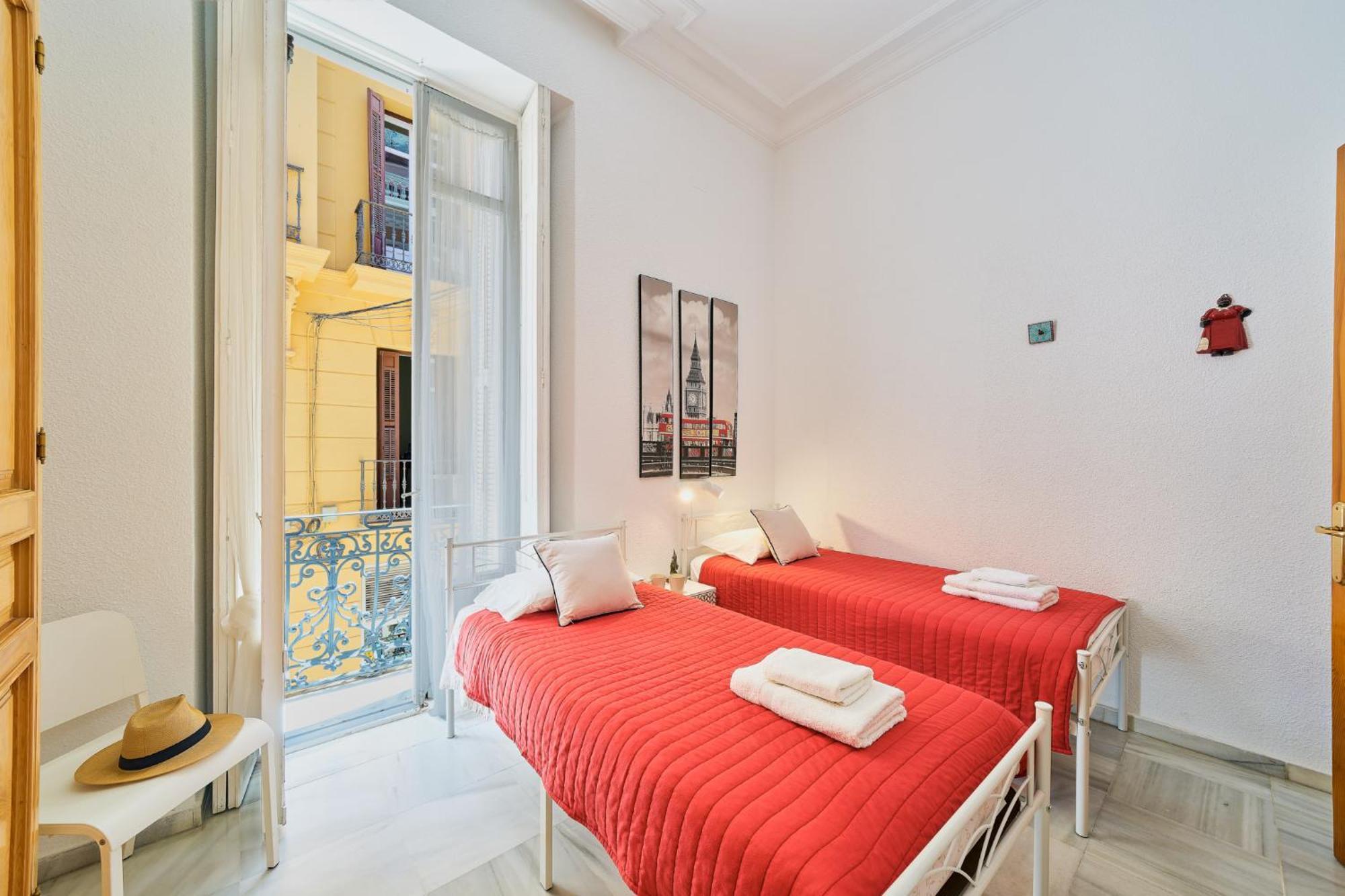 Boutique Suites Echegaray Малага Екстериор снимка