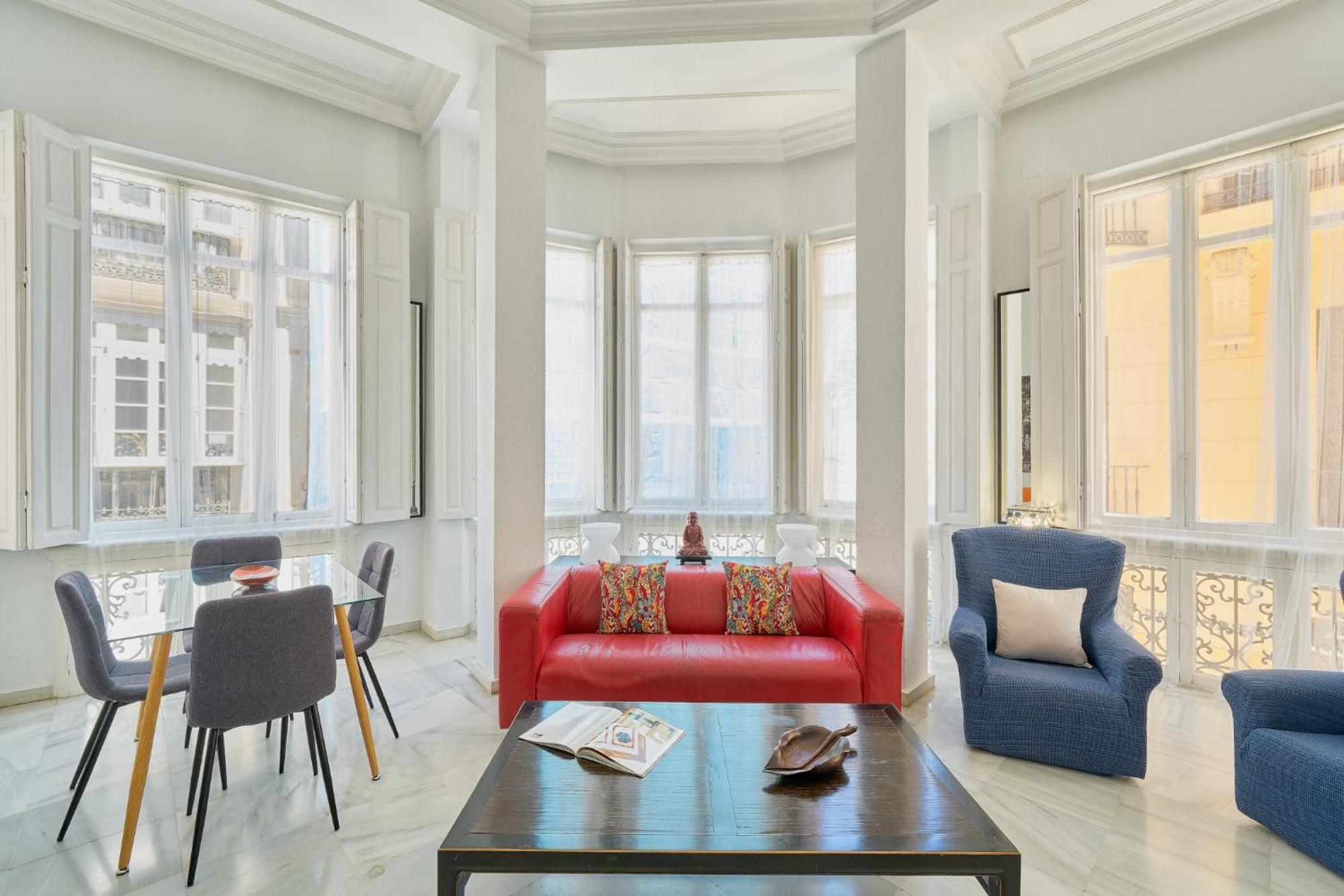 Boutique Suites Echegaray Малага Екстериор снимка